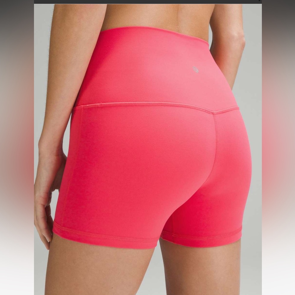 Lululemon High Rise Align Shorts 4”